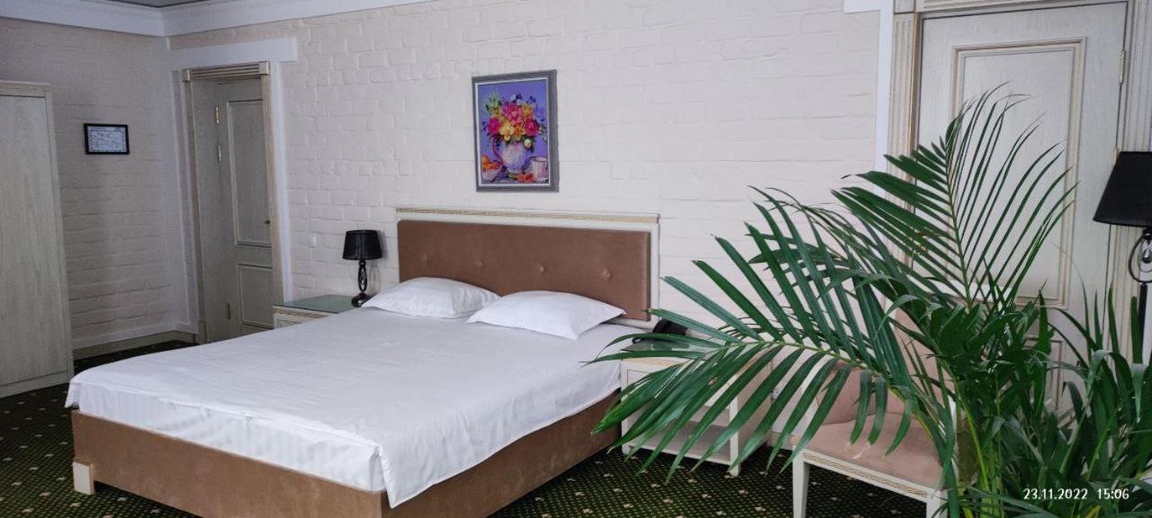 Bek Plus Hotel Takchilik Eksteriør billede
